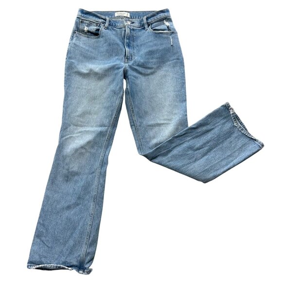 Abercrombie & Fitch The 70 Vintage Flare Ultra High Rise Jean - Picture 9 of 10